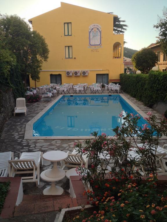 Hotel La Conchiglia Marciana Marina  Zewnętrze zdjęcie
